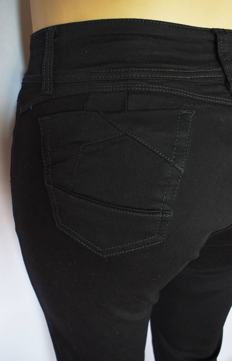 Pantalones Jeans Negro, piel de durazno Tallas 16 a la 22 de JoPlus Tallas Grandes