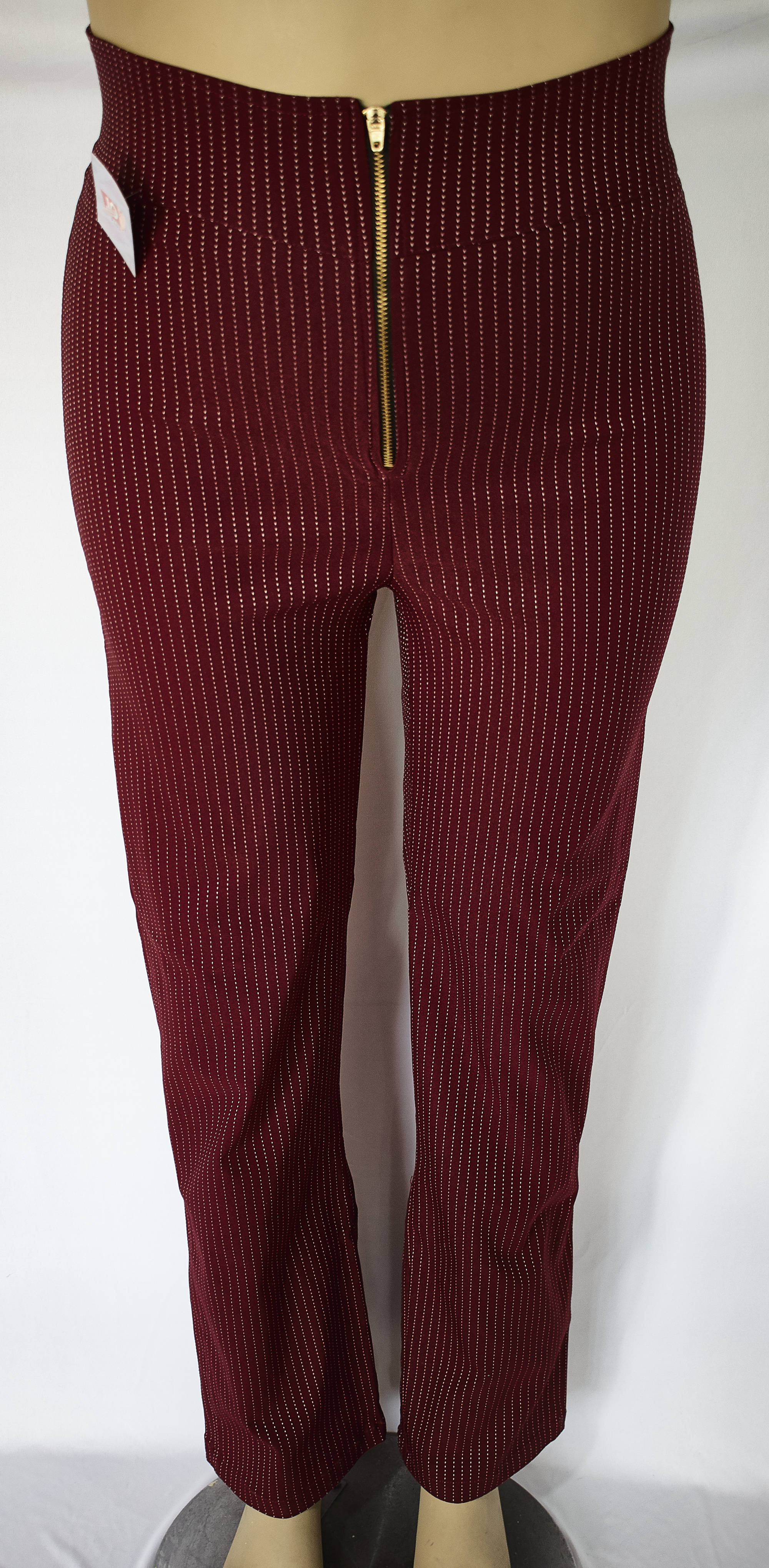 Pantalon tipo leggins color rojo Tallas 16 a la 22 de JoPlus Tallas Grandes