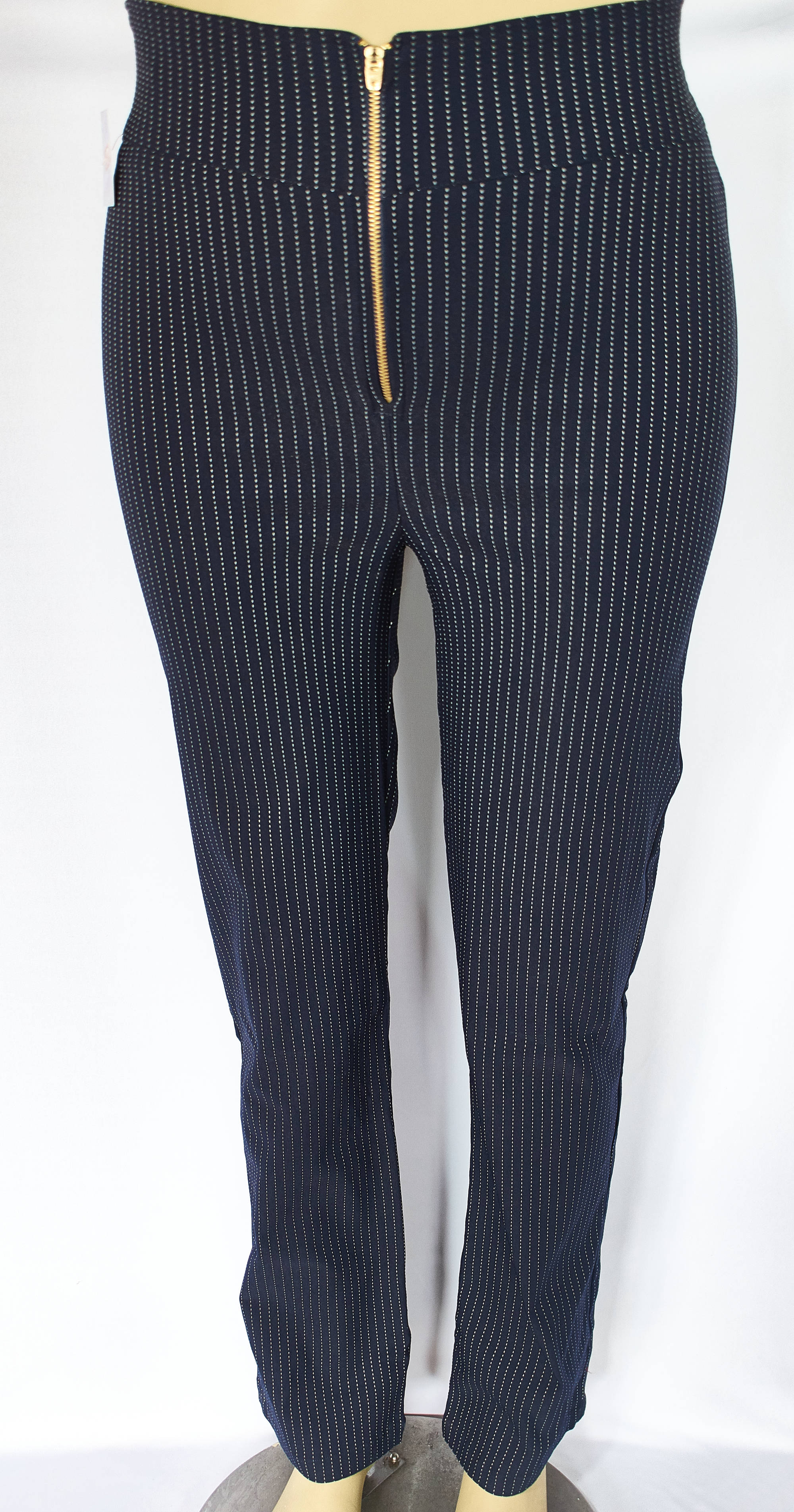 Pantalon tipo leggins color azul Tallas 16 a la 22 de JoPlus Tallas Grandes