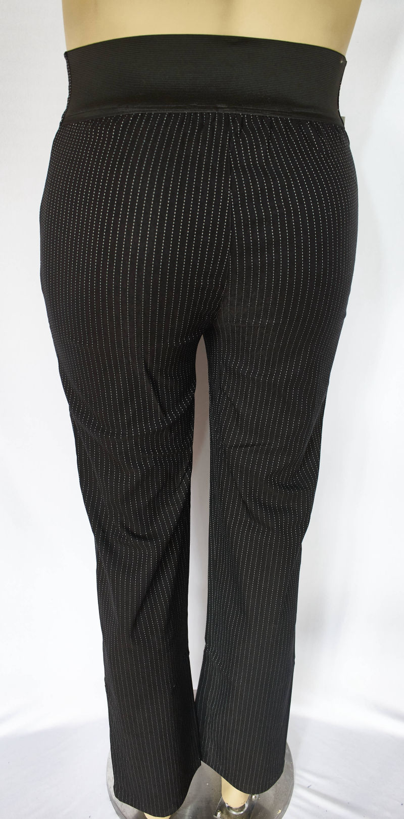 Pantalon tipo leggins color negro Tallas 16 a la 22 de JoPlus Tallas Grandes