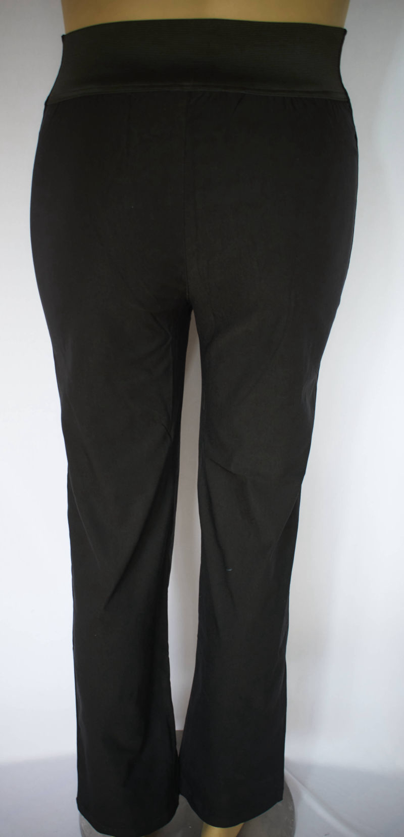 Pantalon tipo leggins color negro Tallas 16 a la 22 de JoPlus Tallas Grandes